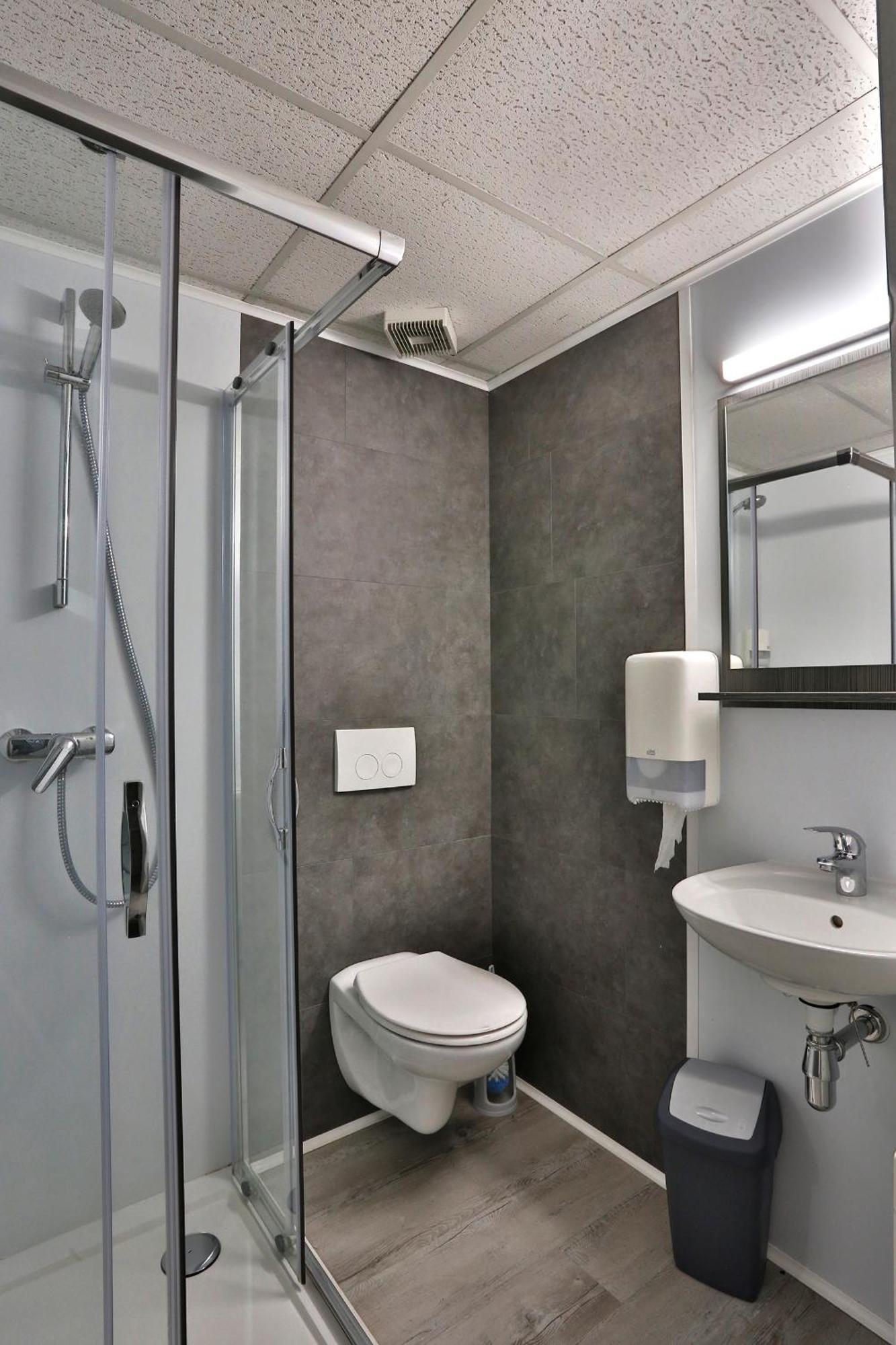 Chez Phil Hotel Робервил Екстериор снимка